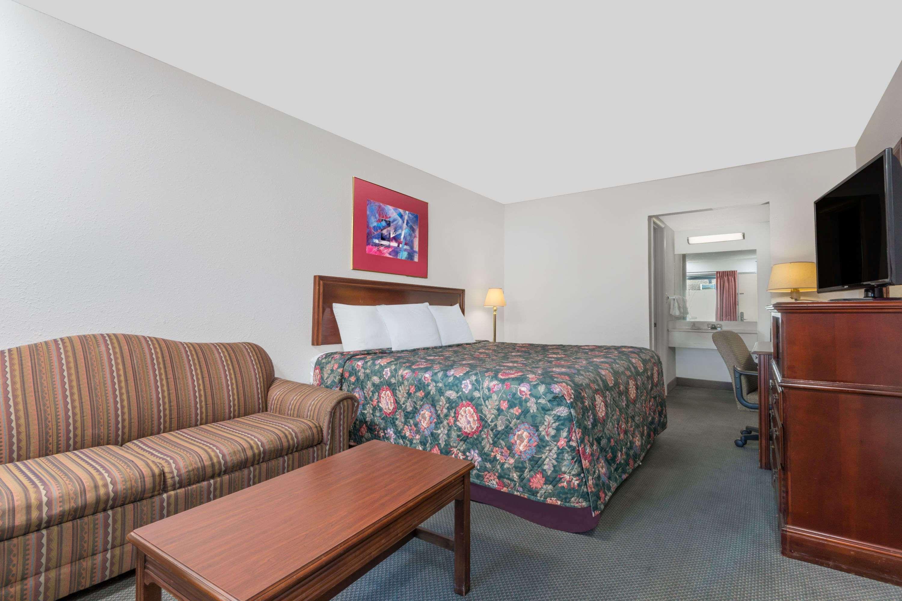 Days Inn By Wyndham Mt. Sterling Mount Sterling Eksteriør billede